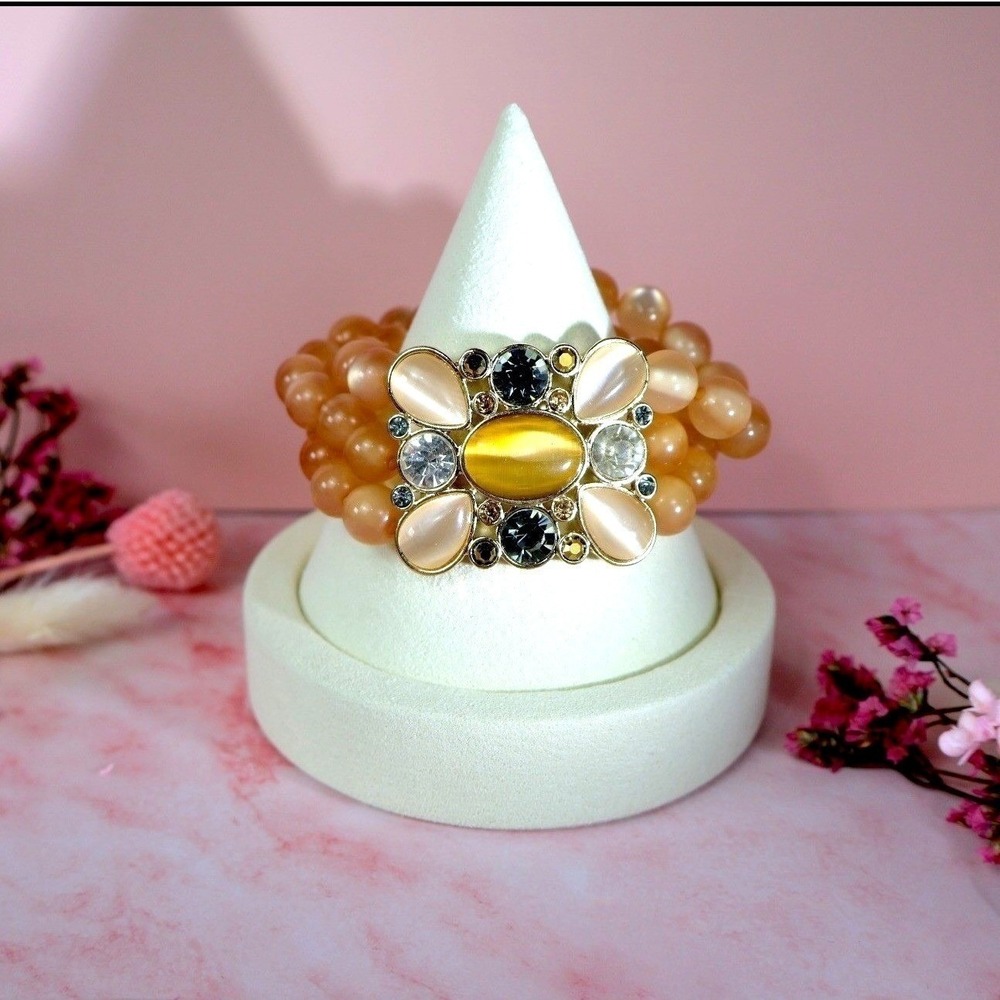 Vintage Moonglow Lucite Peach Beaded Statement Bracelet Rhode Island Deadstock